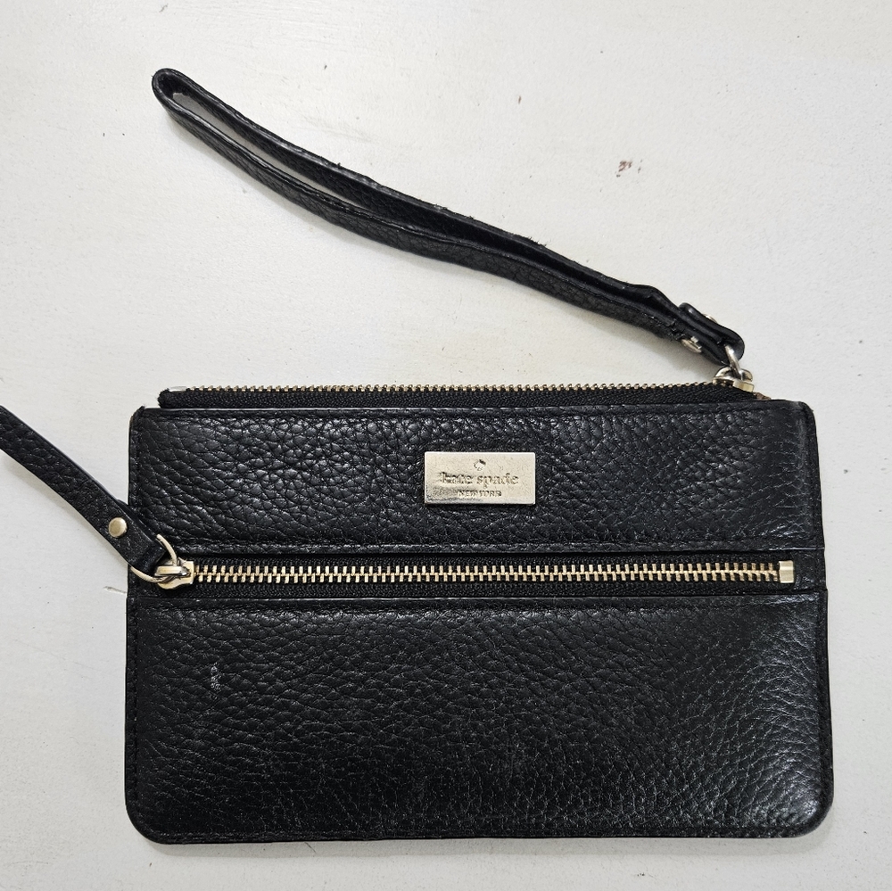 Black Kate Spade wristlet with front zipper